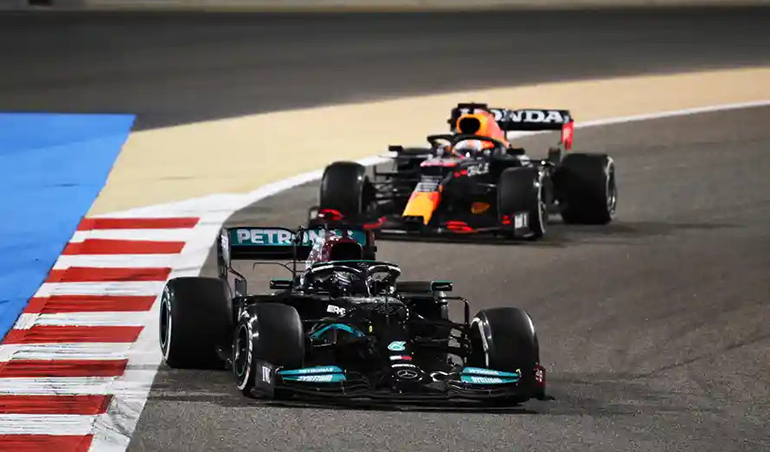 Hamilton Edges Verstappen as Bookie Favorite in F1 Season Opener